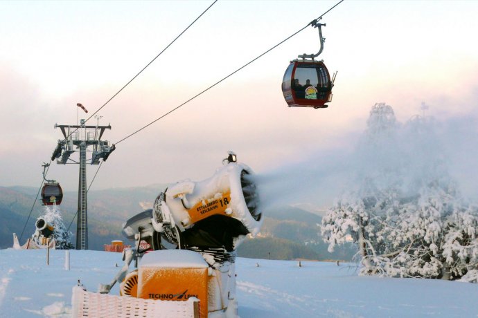 Sneeuwkannonen aanwezig in Willingen en Winterberg.